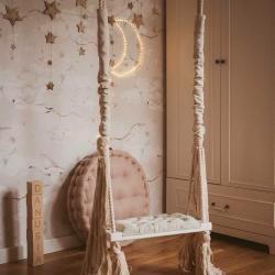 Tapeta Łabądki Na Beżowym Niebie