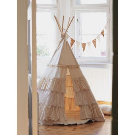 Namiot Tipi z Falbanami "Shabby Chic"