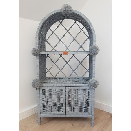 Wiklinowa Szafka Etażerka Szara z Drzwiczkami z Pomponami