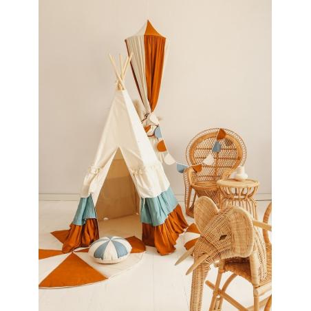 Namiot Tipi z Falbanami "Cyrk"
