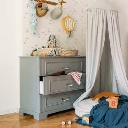 Tapeta Simple Graphic Flowers On White Background