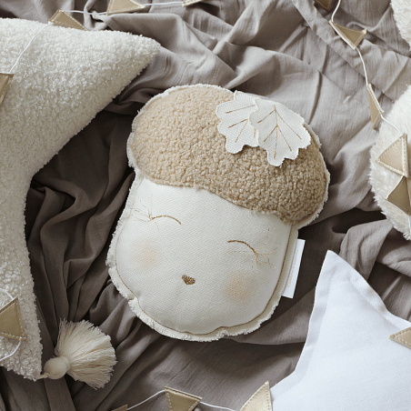 Cotton&Sweets Dekoracja Raffie chene mobil Dąb Czekoladowy