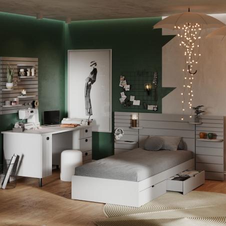 Match - Biurko na nóżkach Core